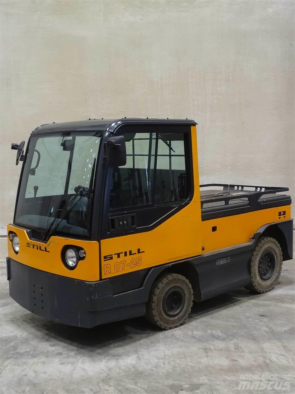 Still R07-25 Towing trucks