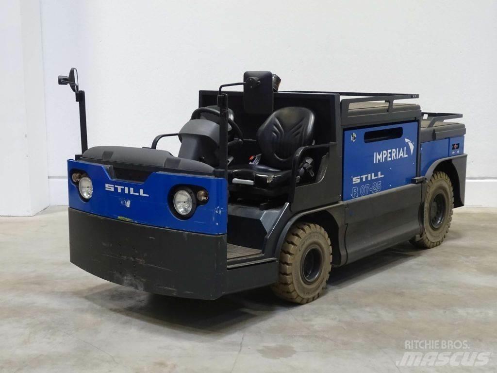 Still R07-25L Towing trucks