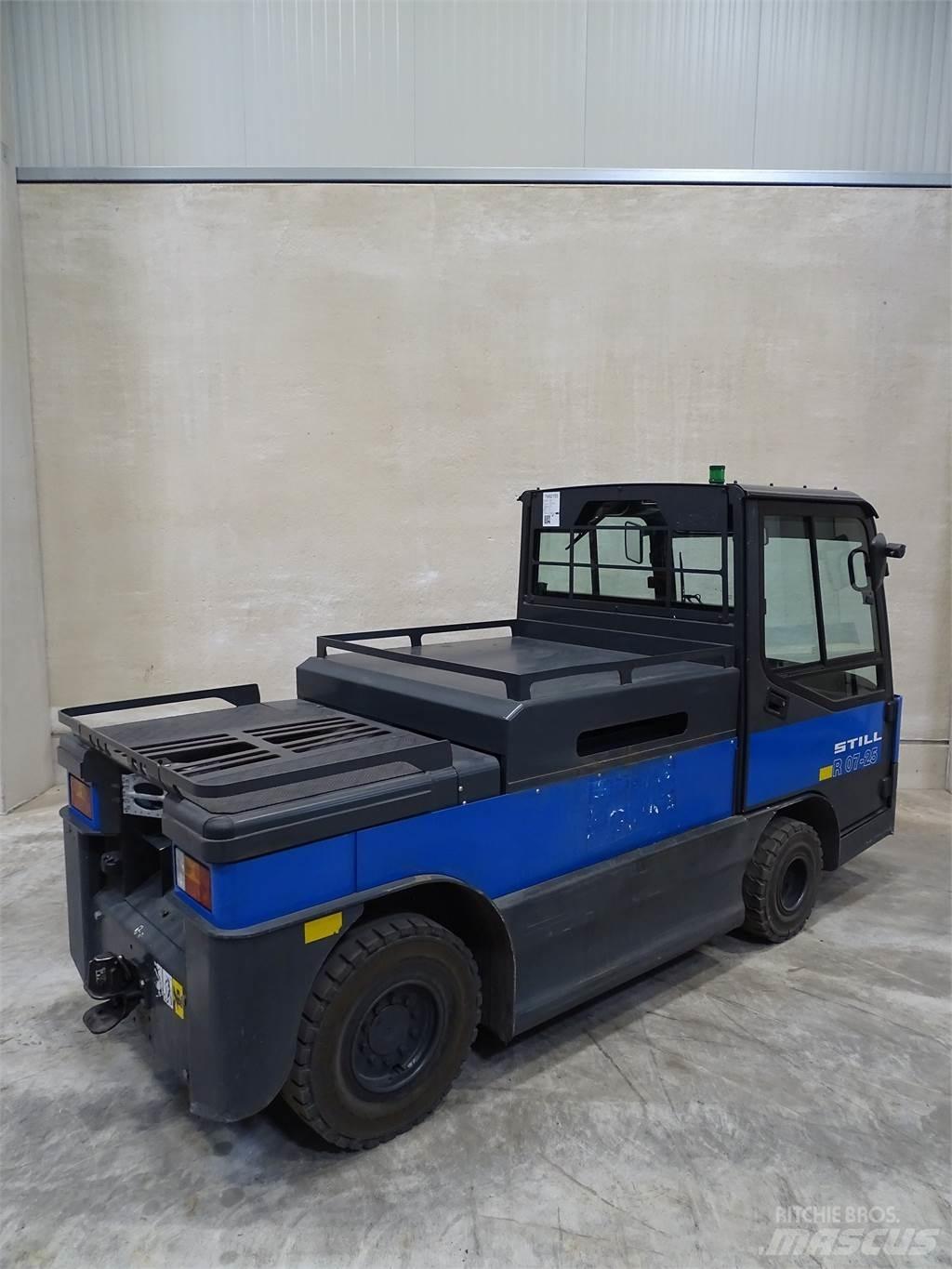 Still R07-25L Towing trucks