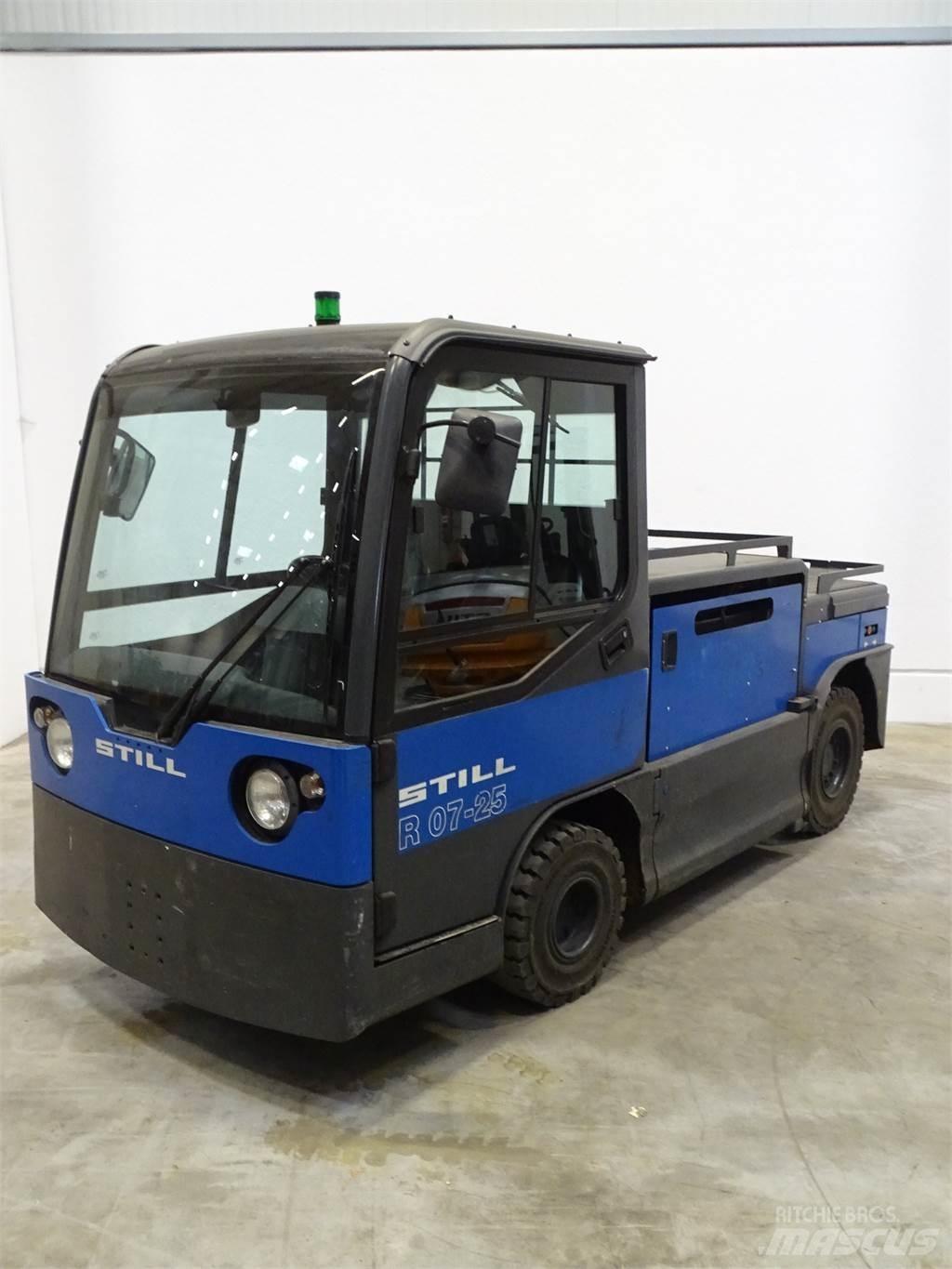Still R07-25L Towing trucks