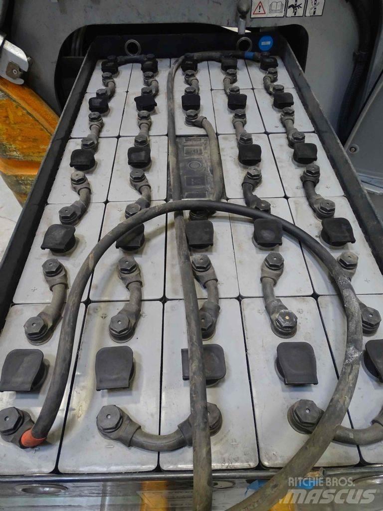 Still RX20-18 Electric forklift trucks