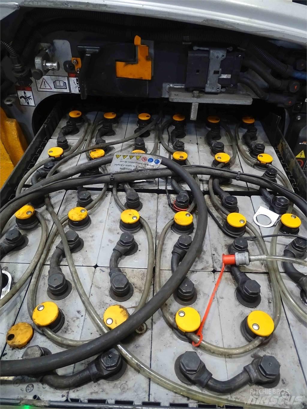 Still RX20-18 Electric forklift trucks