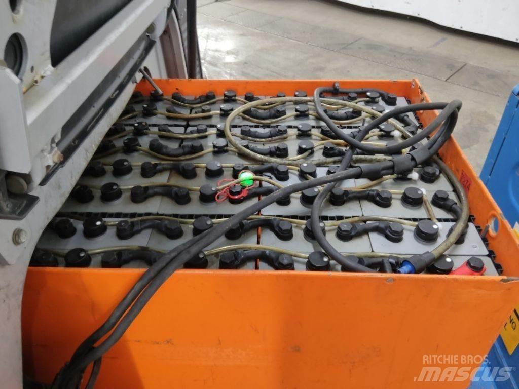 Still RX60-25 Electric forklift trucks