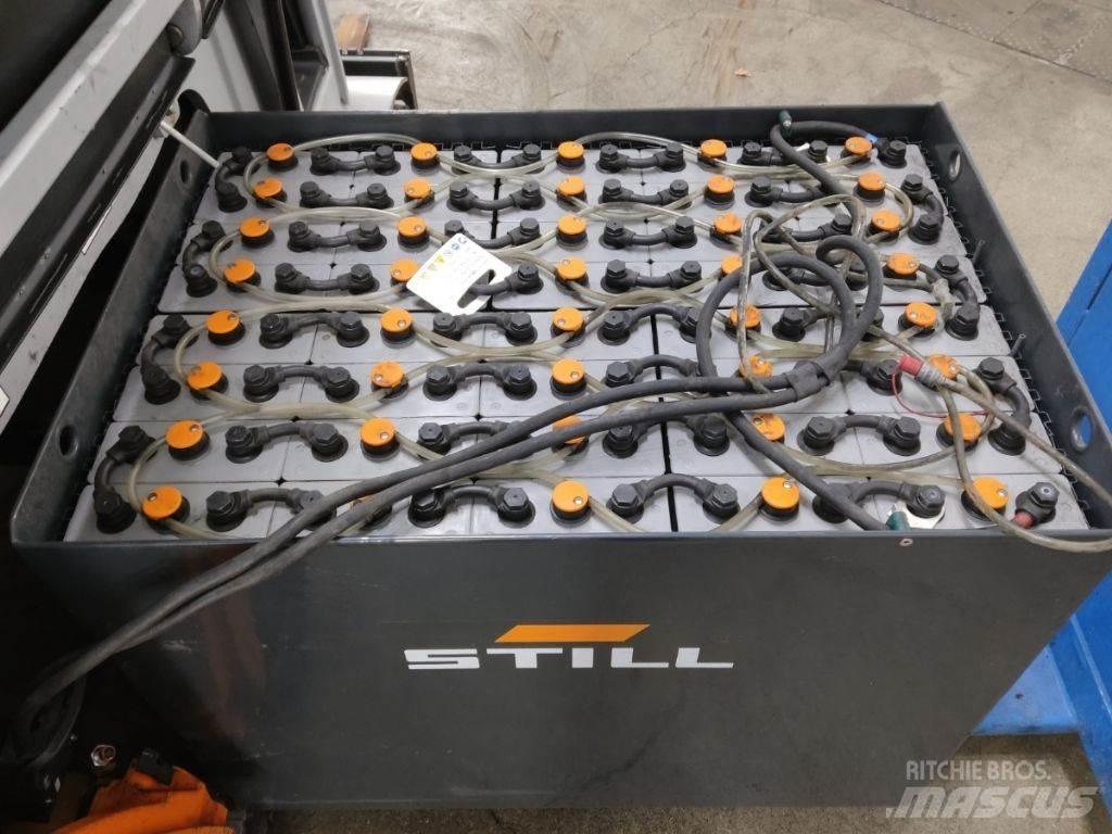 Still RX60-25 Electric forklift trucks