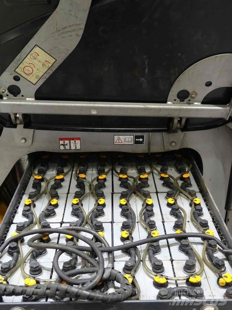 Still RX60-25 Electric forklift trucks