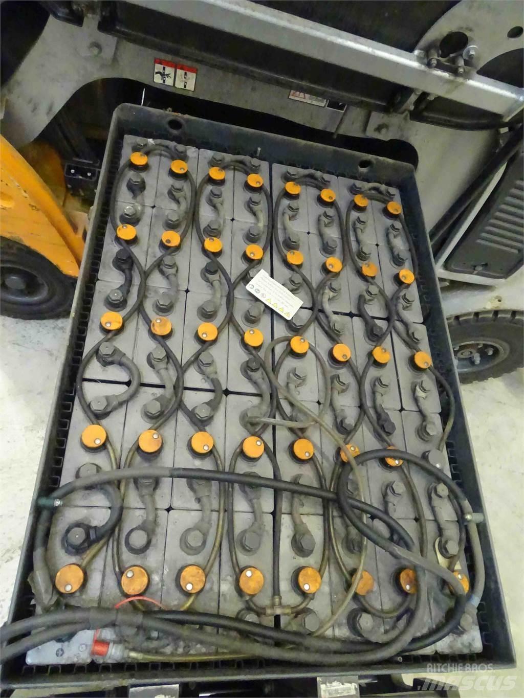 Still RX60-25 Electric forklift trucks