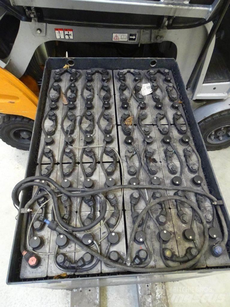 Still RX60-25/600 Electric forklift trucks