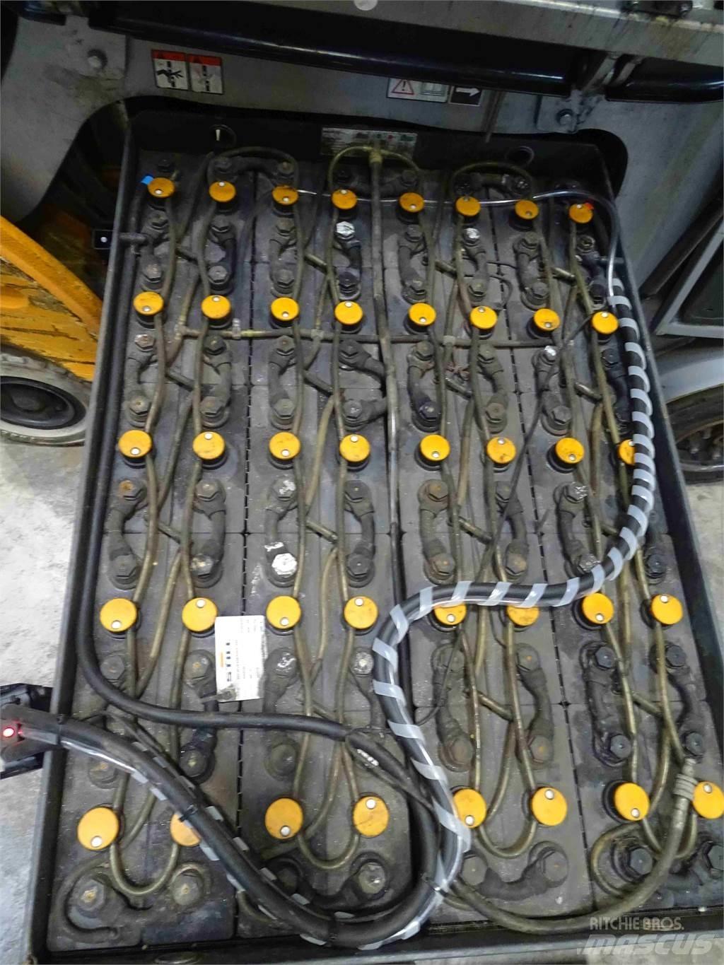 Still RX60-30 Electric forklift trucks