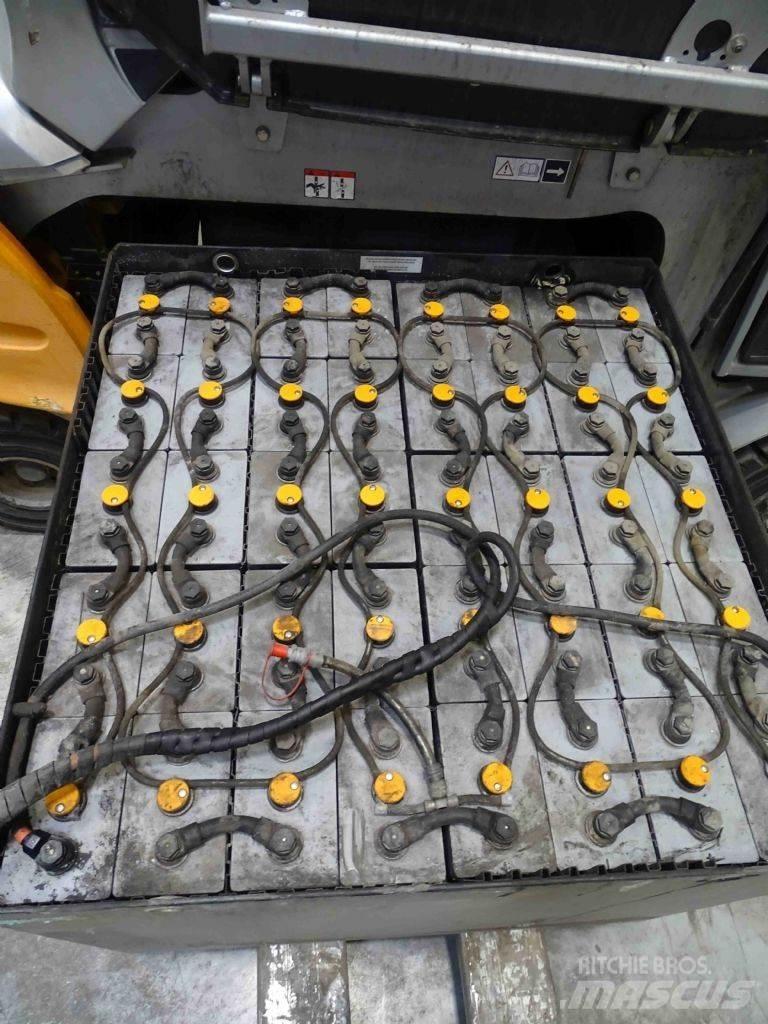 Still RX60-35/600 Electric forklift trucks
