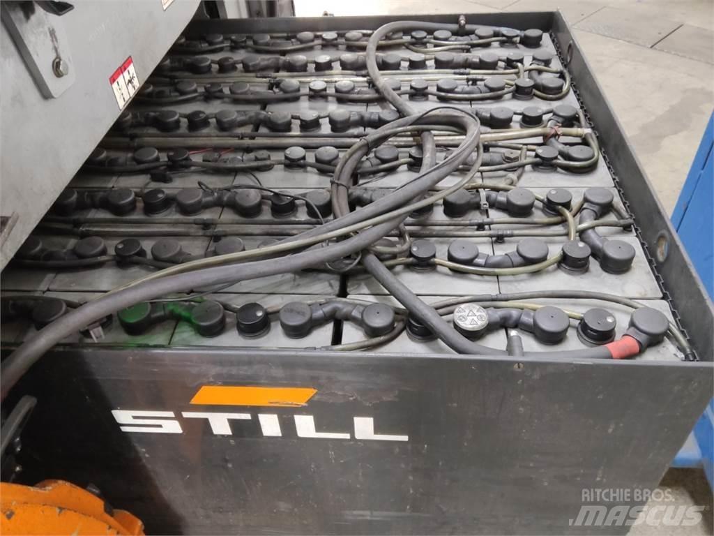 Still RX60-40 Electric forklift trucks