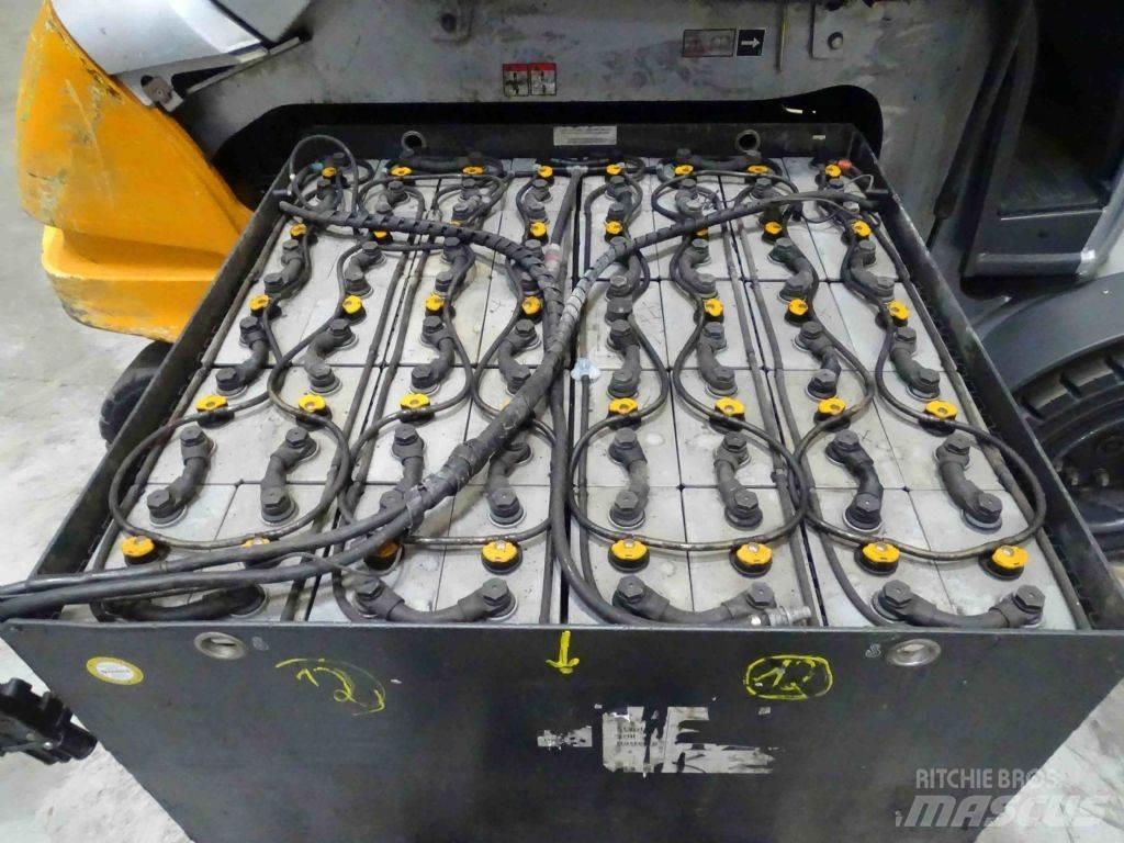 Still RX60-50 Electric forklift trucks