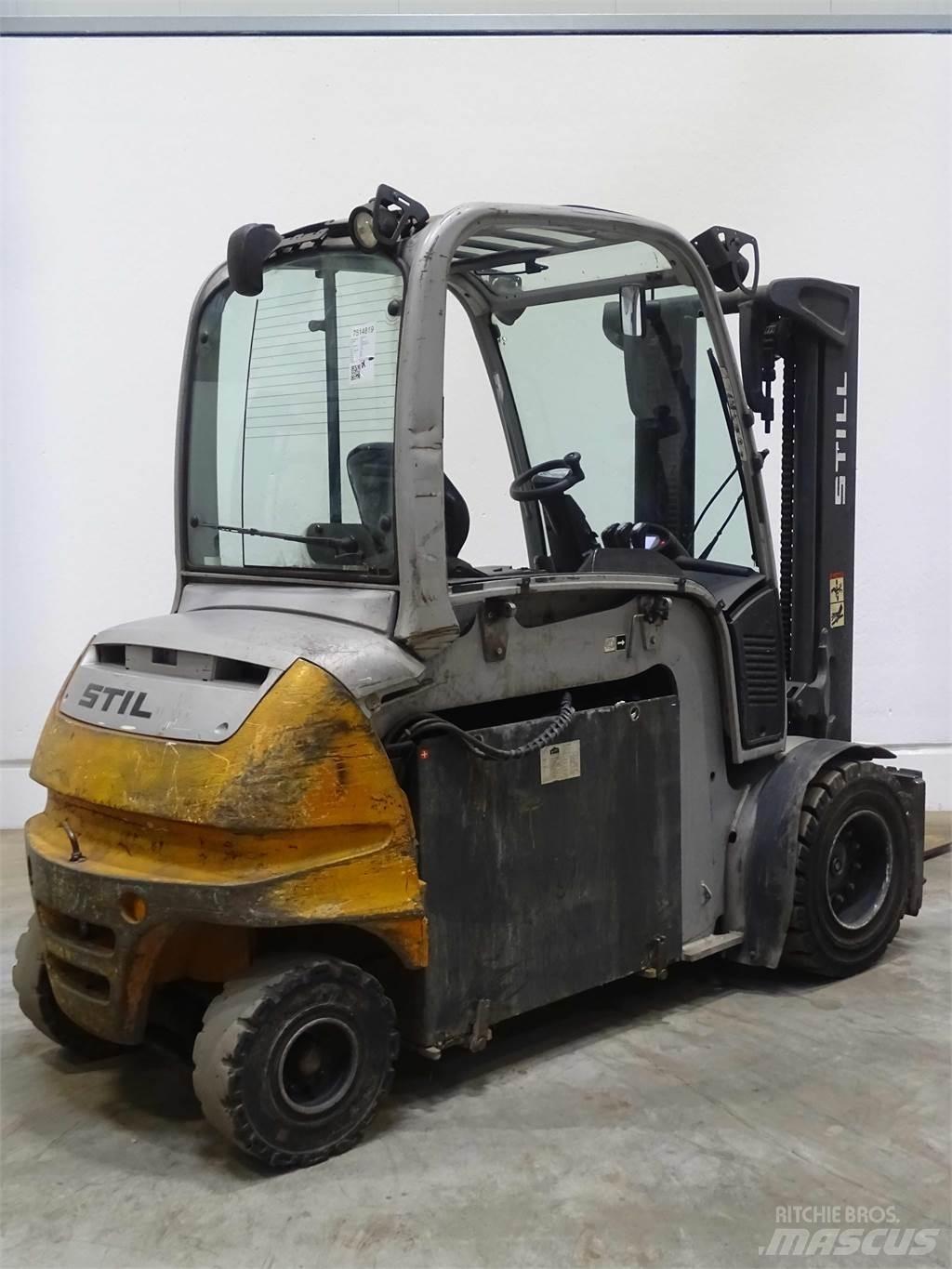 Still RX60-50 Electric forklift trucks
