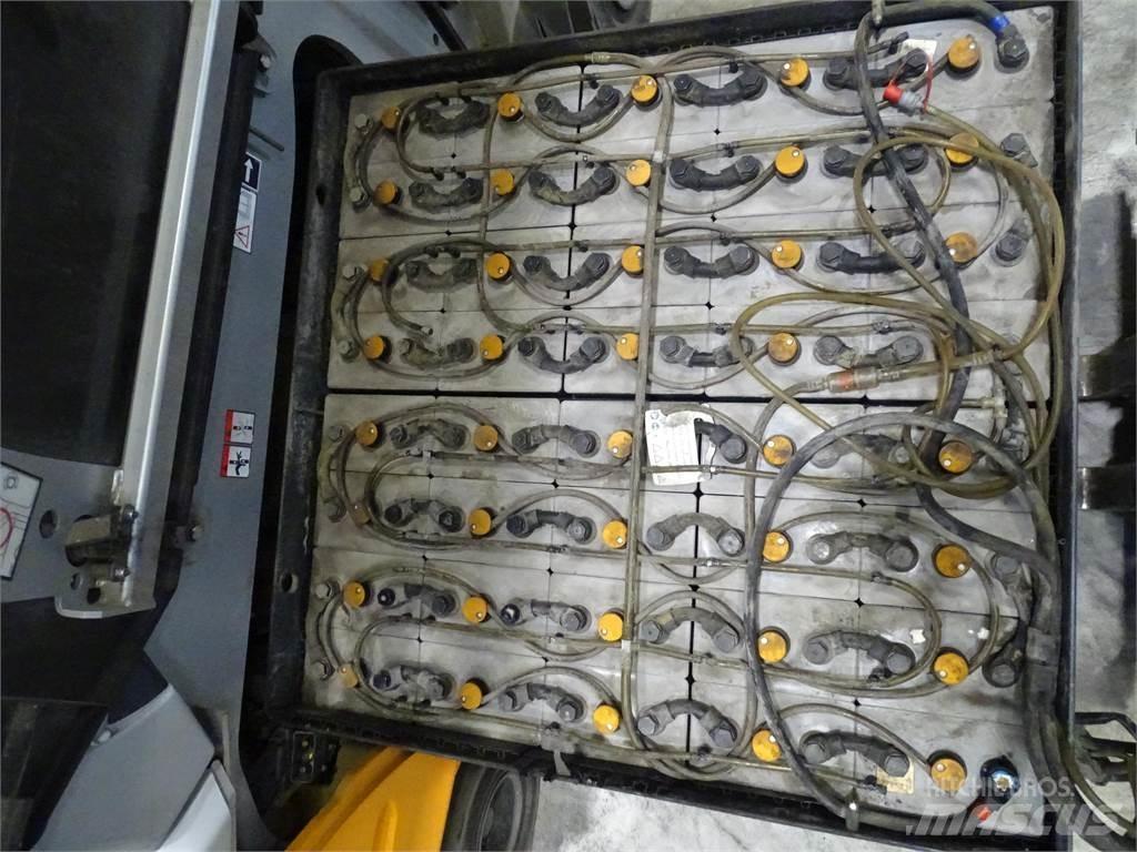 Still RX60-50 Electric forklift trucks