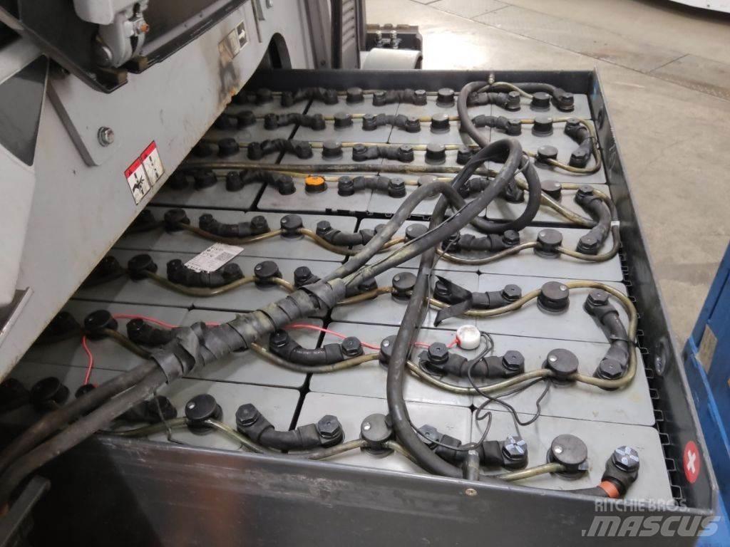 Still RX60-50/600 Electric forklift trucks