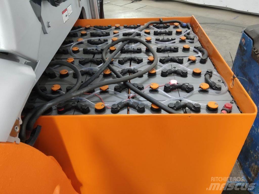 Still RX60-50/600 Electric forklift trucks