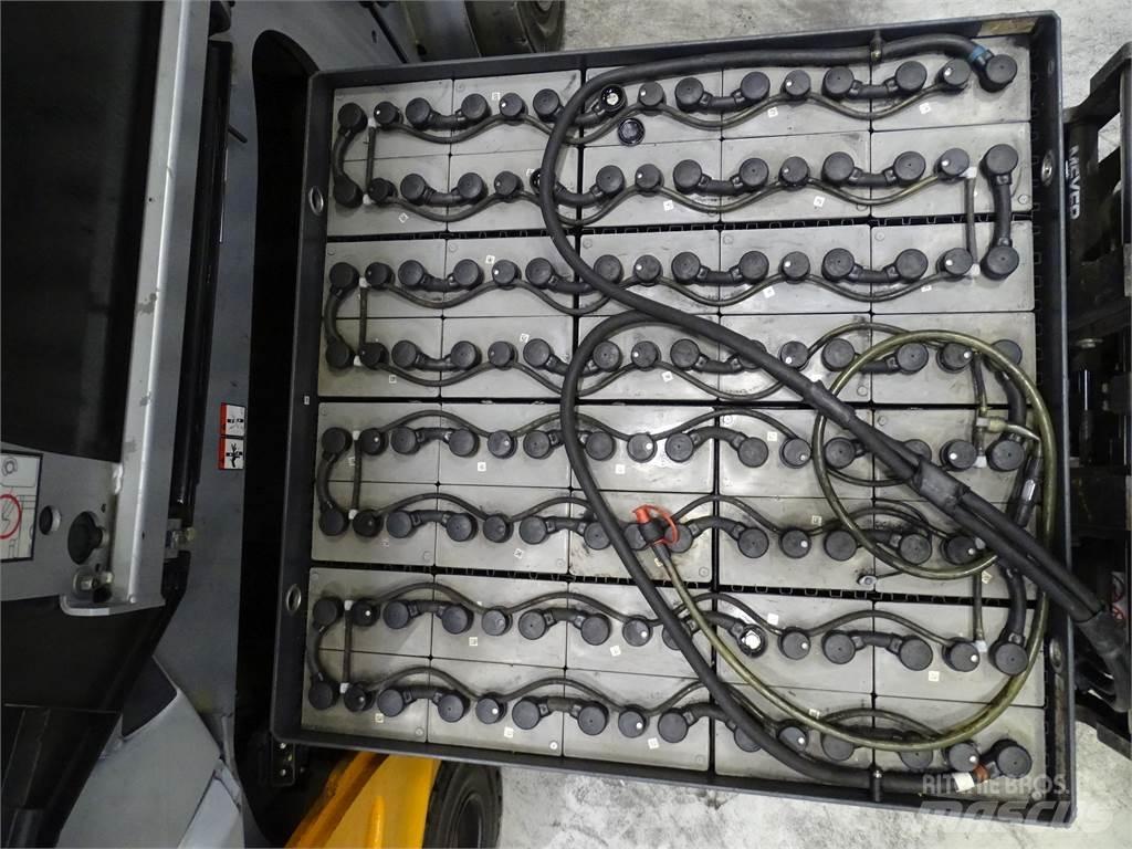 Still RX60-50/600 Electric forklift trucks