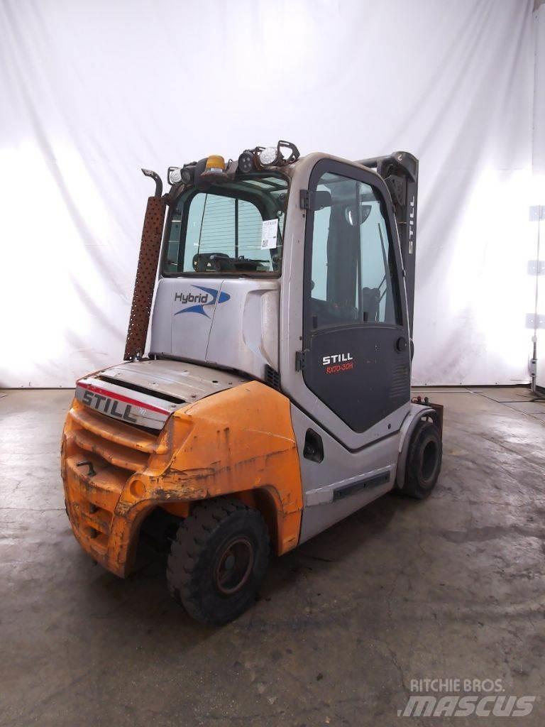 Still RX70-30H Diesel trucks