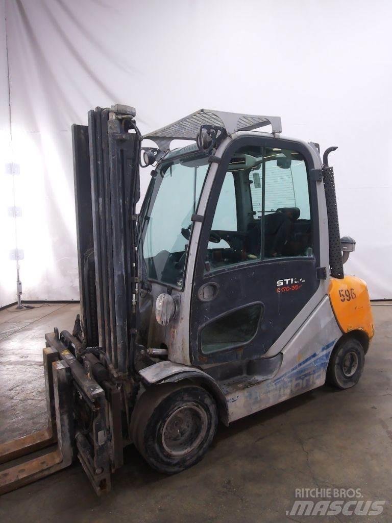 Still RX70-35 Diesel trucks