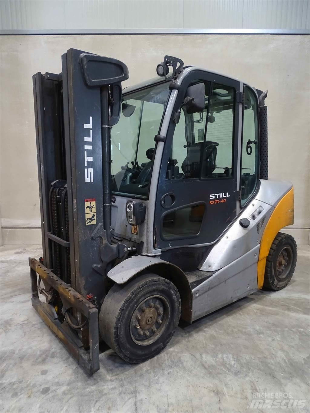 Still RX70-40 Diesel trucks