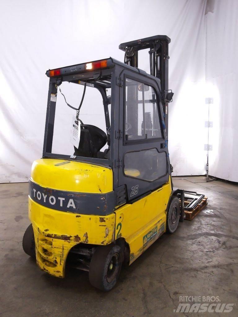 Toyota 7FBMF25 Electric forklift trucks