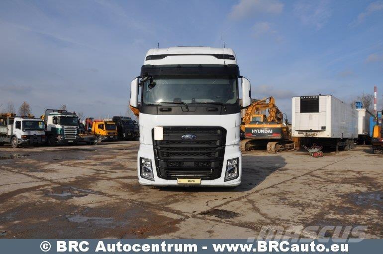 Ford F-MAX Tractor Units