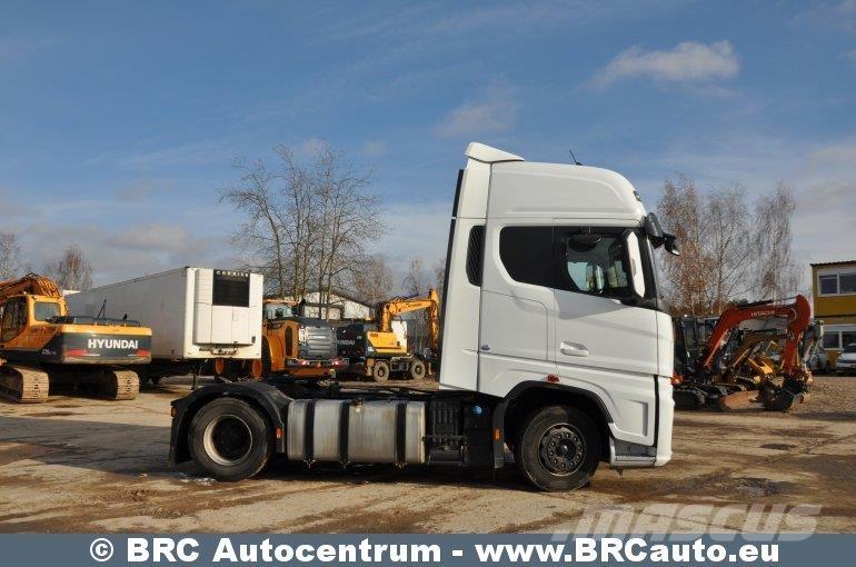 Ford F-MAX Tractor Units