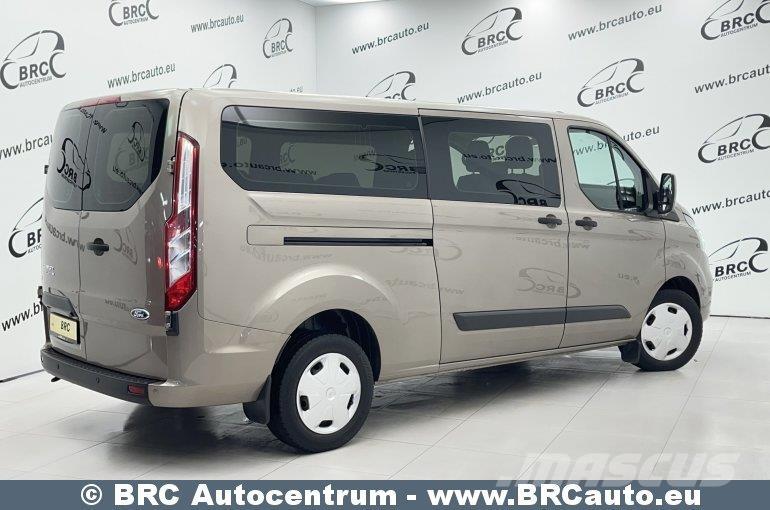 Ford Transit Custom Mini buses