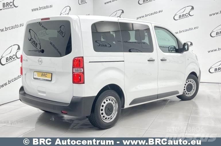 Opel Vivaro Mini buses