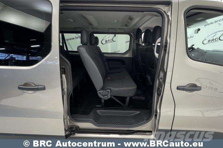 Renault Trafic Mini buses