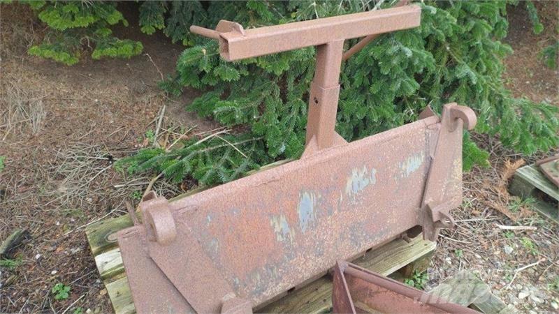  Ålø Front loader accessories