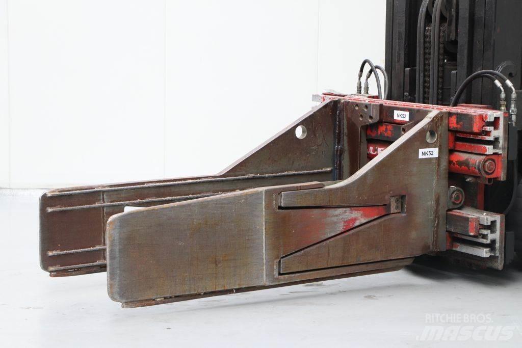 Auramo B-320D Bale clamps
