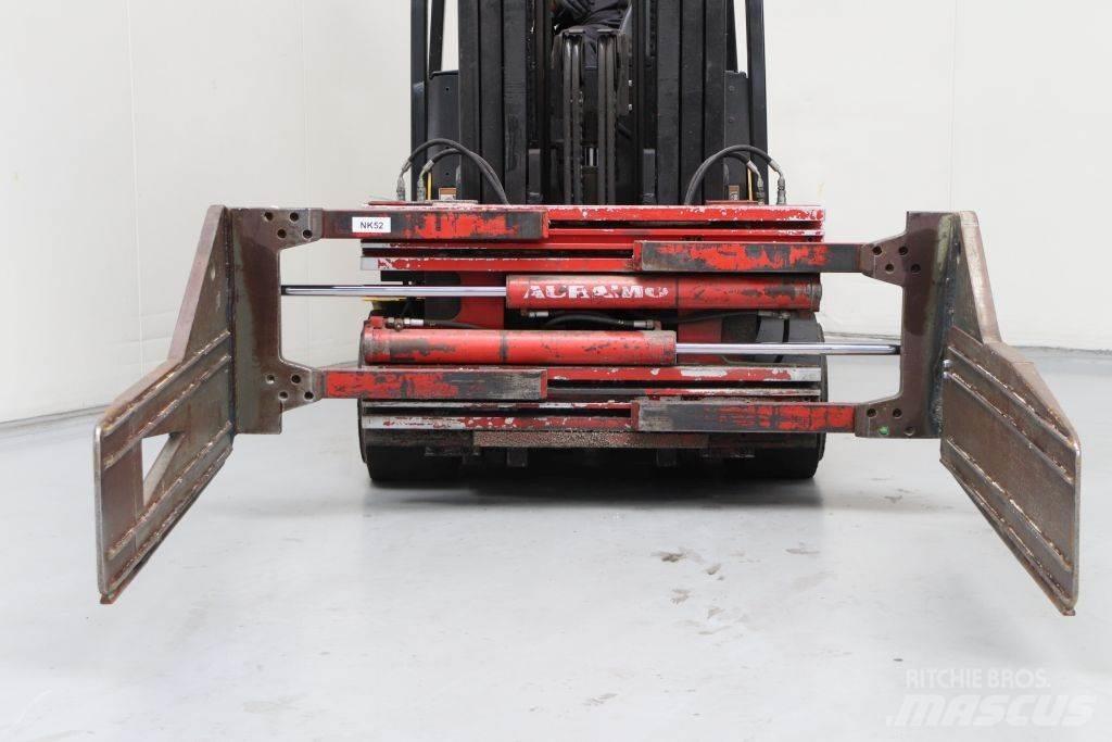Auramo B-320D Bale clamps