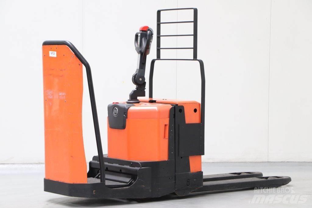 BT LPE200/8 Low lifter