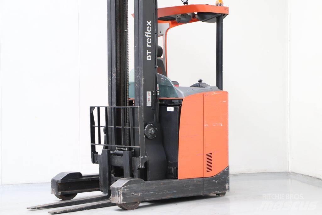 BT RRE160 Reach trucks