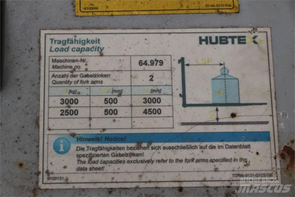 Hubtex DQ 30-G Sideloaders