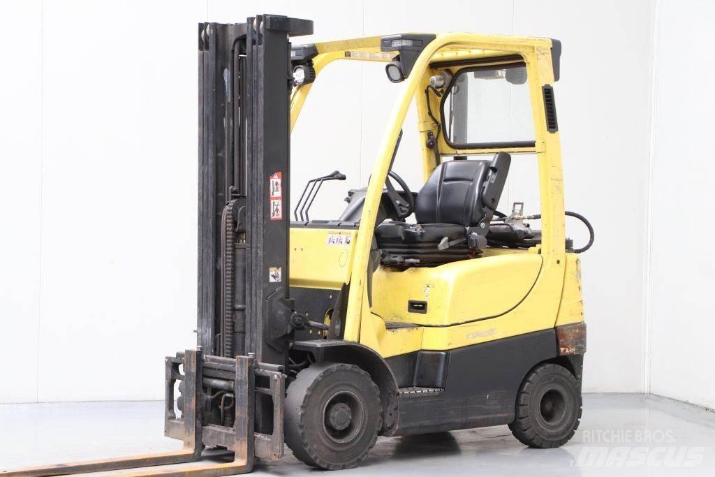 Hyster H2.0FTS LPG trucks