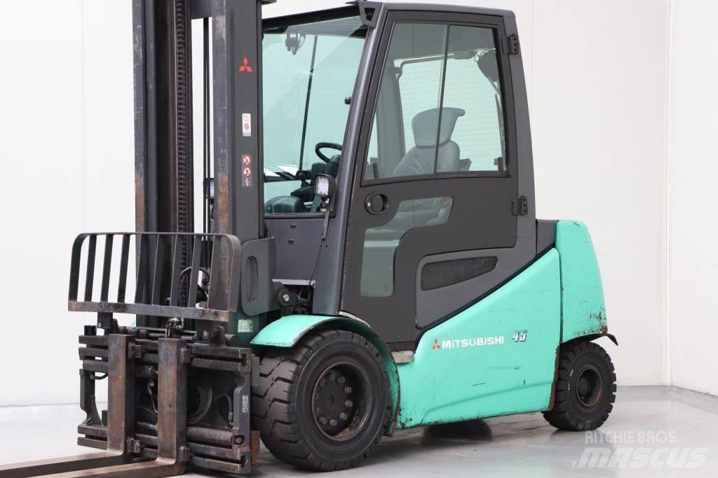 Mitsubishi FB45 2 Electric forklift trucks