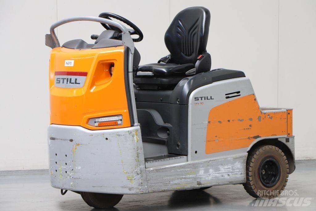 Still LTX70 Towing trucks