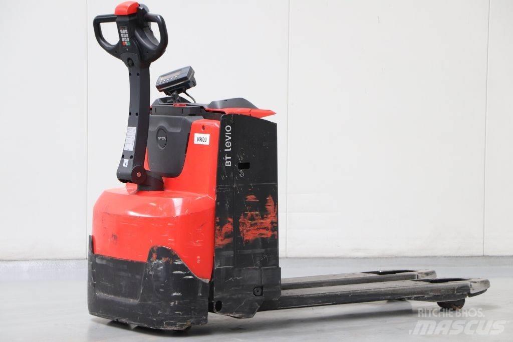 Toyota LWE200 Low lifter