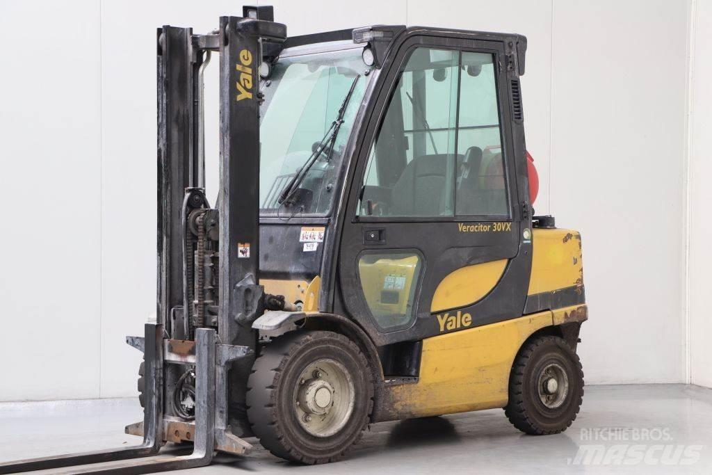 Yale GLP30VX LPG trucks