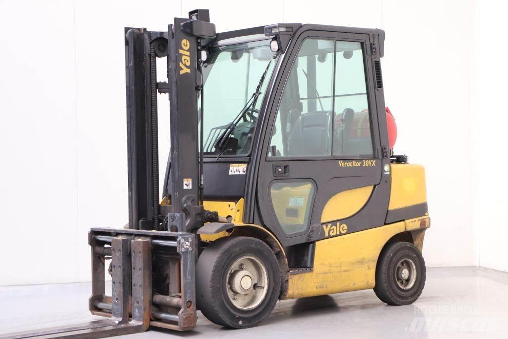 Yale GLP30VX LPG trucks