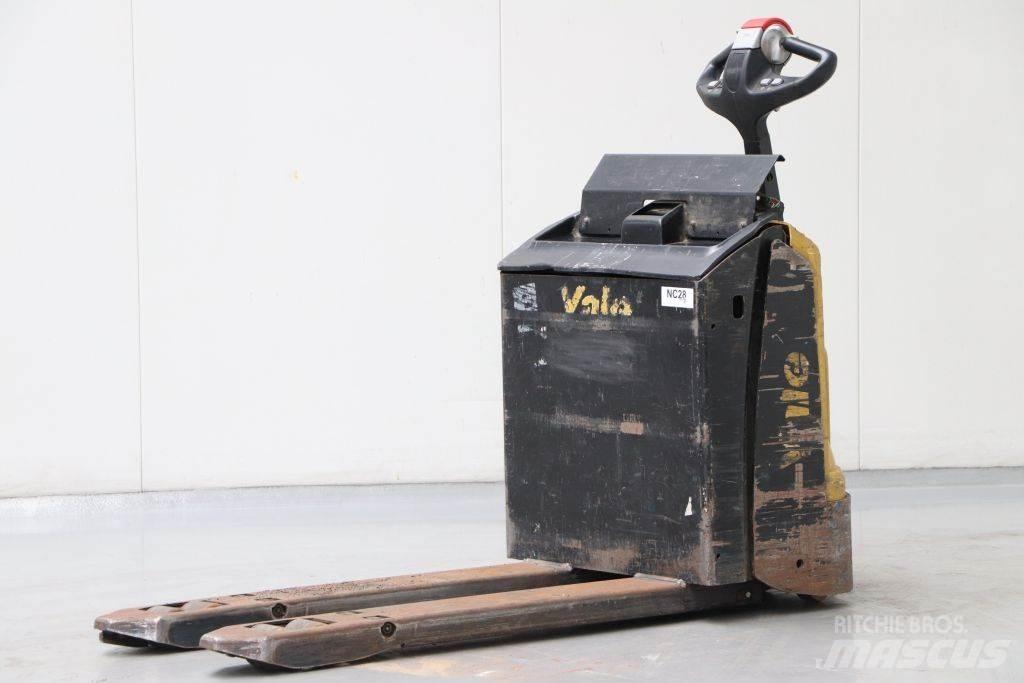 Yale MP16 Low lifter