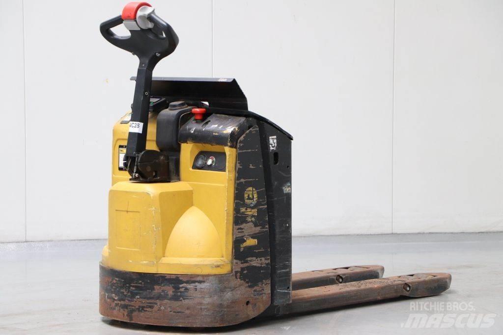 Yale MP16 Low lifter