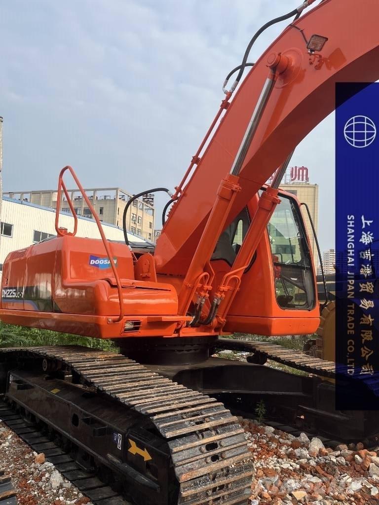 Doosan DH 225 LC-7 Crawler excavators