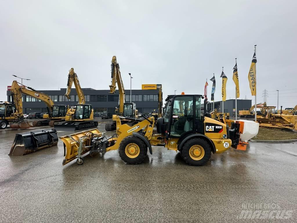 CAT 906 Wheel loaders