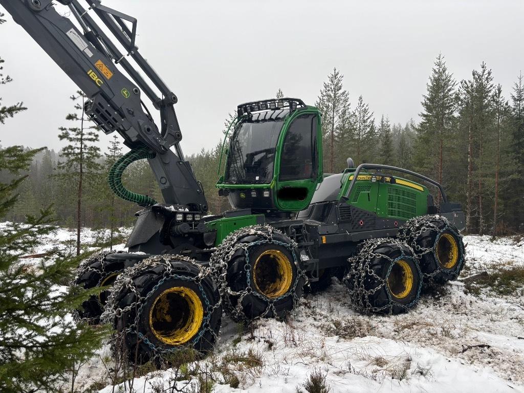John Deere 1170G Harvesters