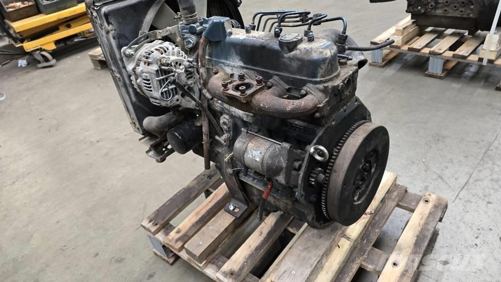 Kubota V1305-E Engines