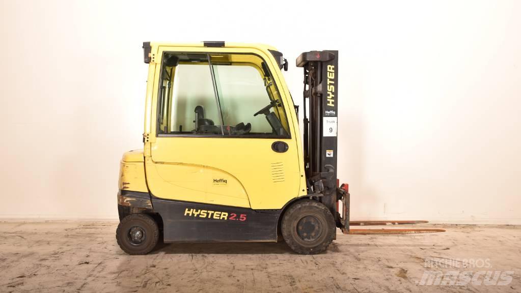 Hyster J2.5XN Electric forklift trucks