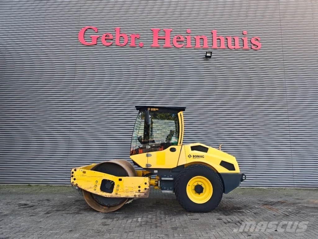 Bomag BW 177 D-5 Pneumatic tired rollers