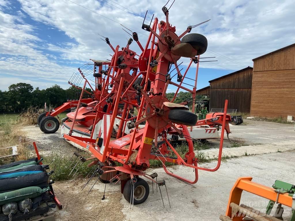 Kuhn GF8702 Rakes and tedders
